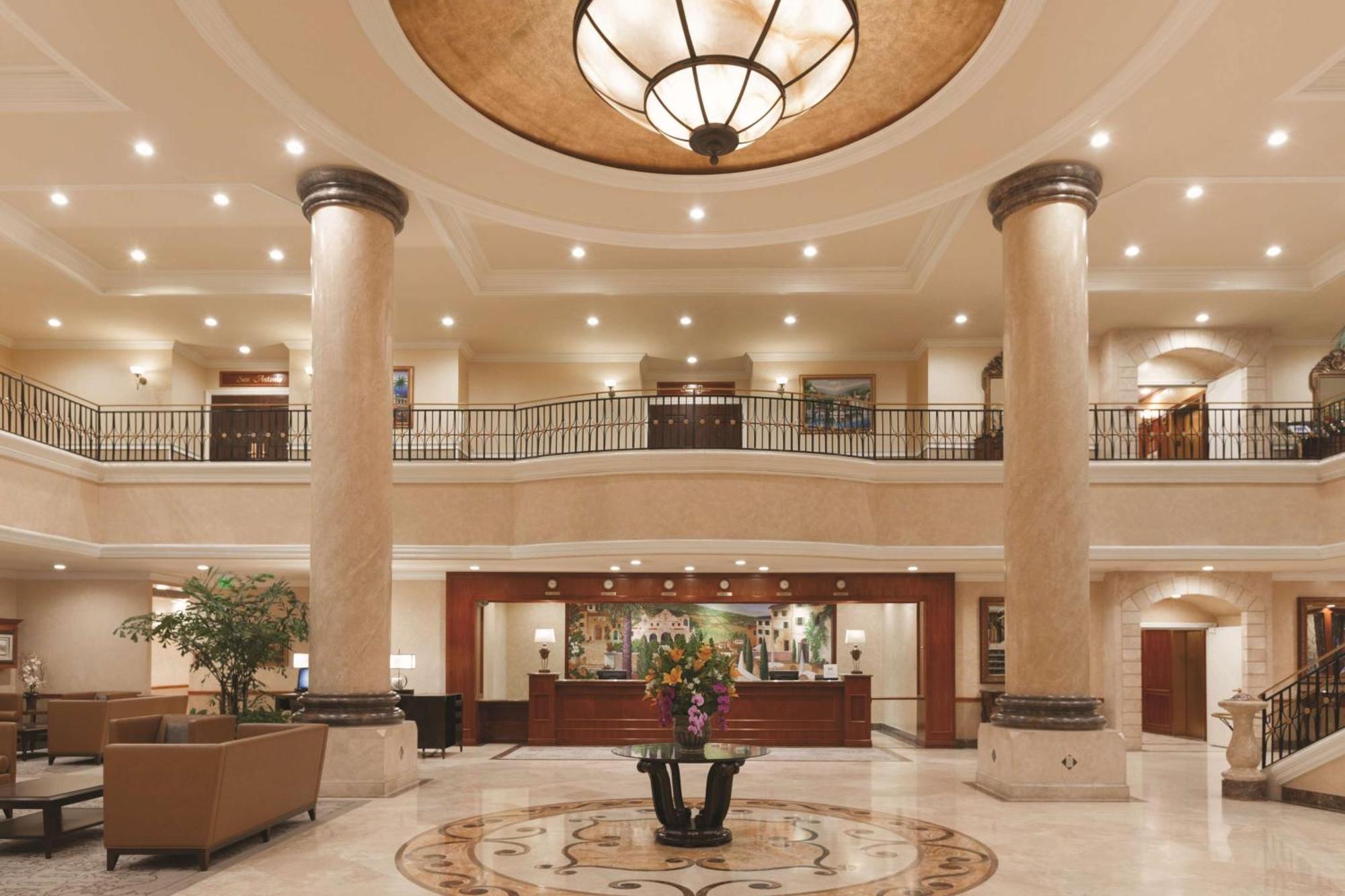 Hilton Los Angeles/San Gabriel Εξωτερικό φωτογραφία
