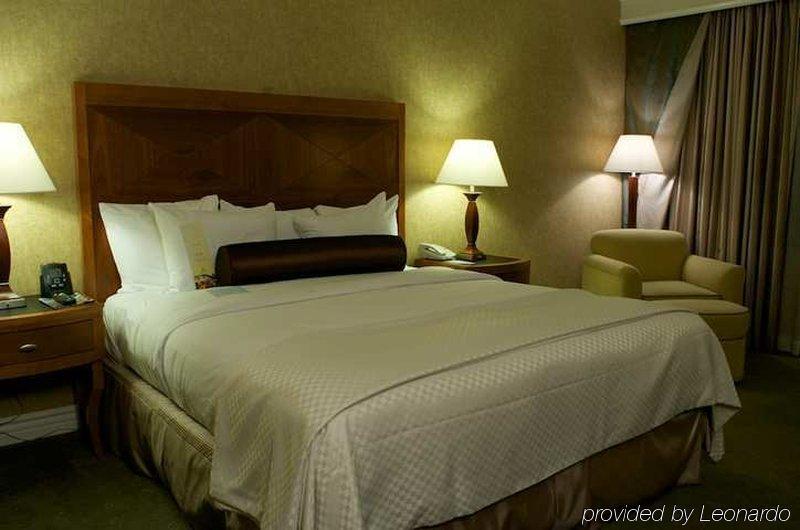 Hilton Los Angeles/San Gabriel Δωμάτιο φωτογραφία