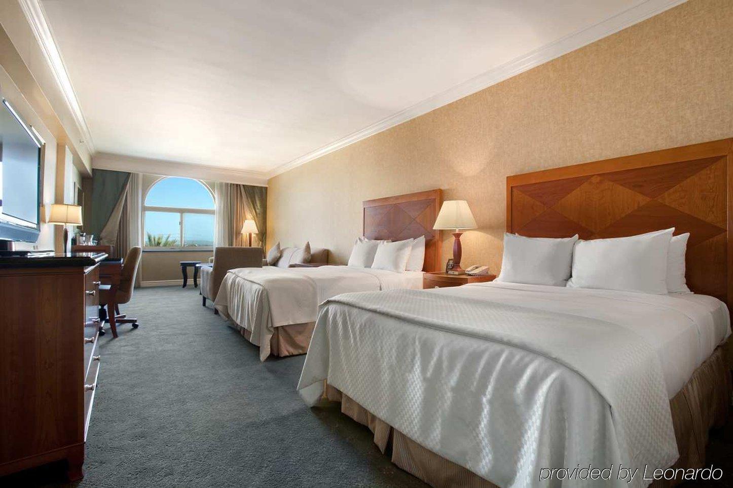 Hilton Los Angeles/San Gabriel Εξωτερικό φωτογραφία